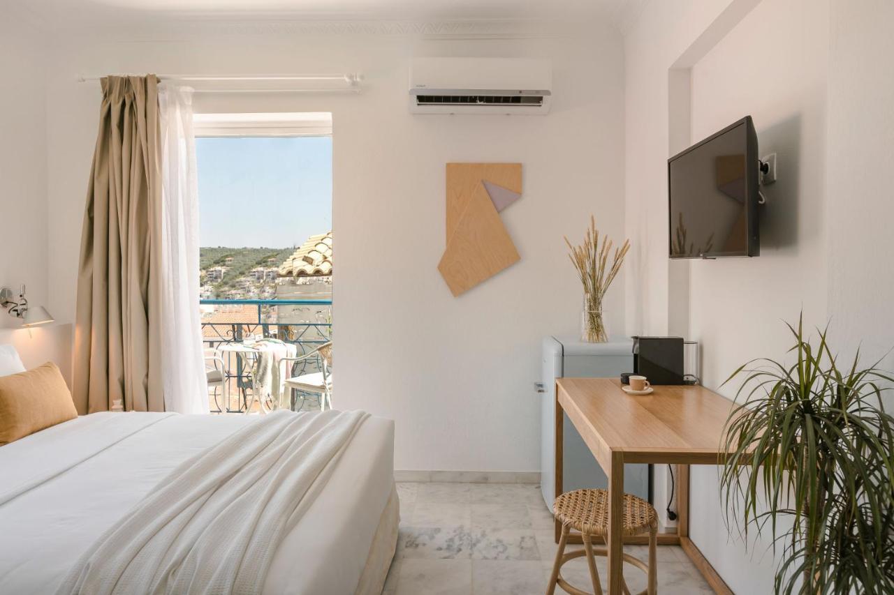 Hotel The Blue à Skiathos Chora Extérieur photo